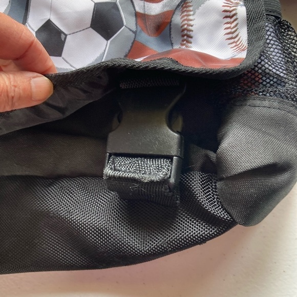 The Children’s Place Sports Shoulder Bag - Picture 4 of 11